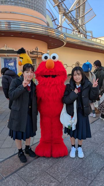 1000007425 1000007425